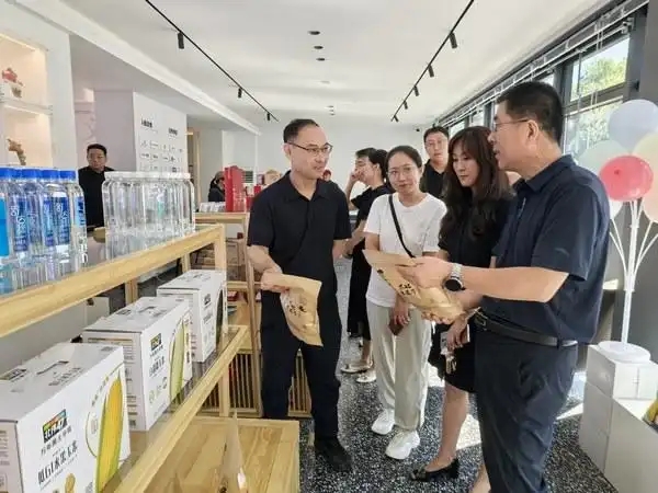 689592e1abdf9.jpg 689592e1abdf9.jpg